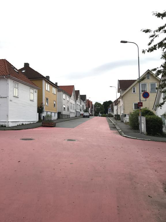 - Mollegata 81 Stavanger